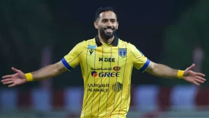 تحرك غير متوقع يعيد إشعال المنافسة بين الهلال والتعاون.. قرار يحدد مصير نجم كبير في فترة الانيوزقالات الشتوية