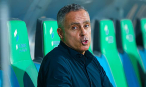 تقرير: جوزيه جوميز يسعى للتعاقد مع 3 لاعبين من الهلال والشباب