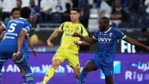 نواف بن سعد يتحدث لأول مرة: الهلال تعرض لأضرار والنصر هو الأكثر استفادة هذا الموسم! | العربية Goal.com