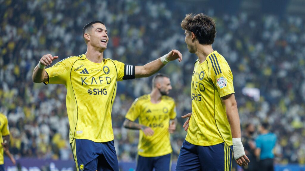 الاتفاق crest