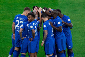 الهلال يواجه الخلود في الدوري السعودي: الموعد، التشكيلات، والقنوات الناقلة