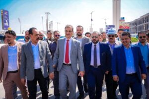 عدن: تدشين مشاريع خدمية ضخمة في منطقة الشيخ عثمان