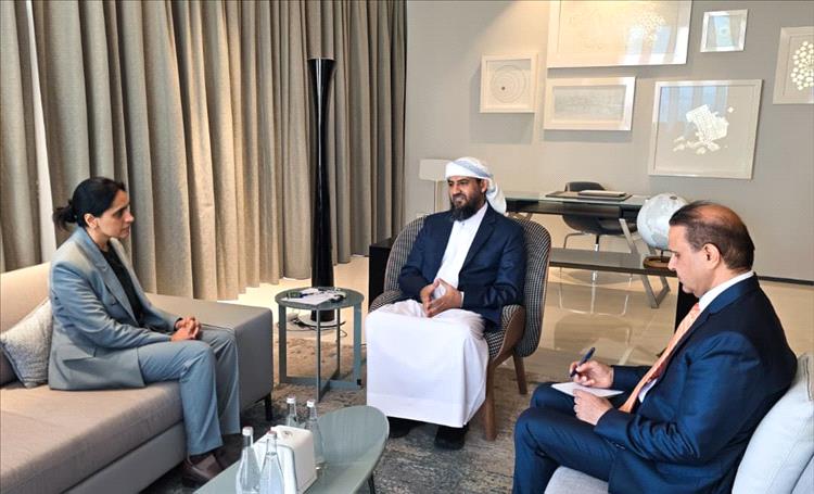 المحرّمي يستقبل السفيرة البريطانية ويؤكد أهمية دور المجتمع الدولي في مساندة مسار الإصلاحات الشاملة