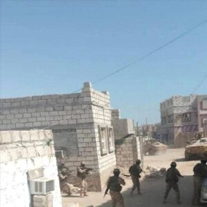 اخبار المناطق: حملة أمنية في الشحر تُسفر عن استعادة أسلحة ومركبات مسروقة