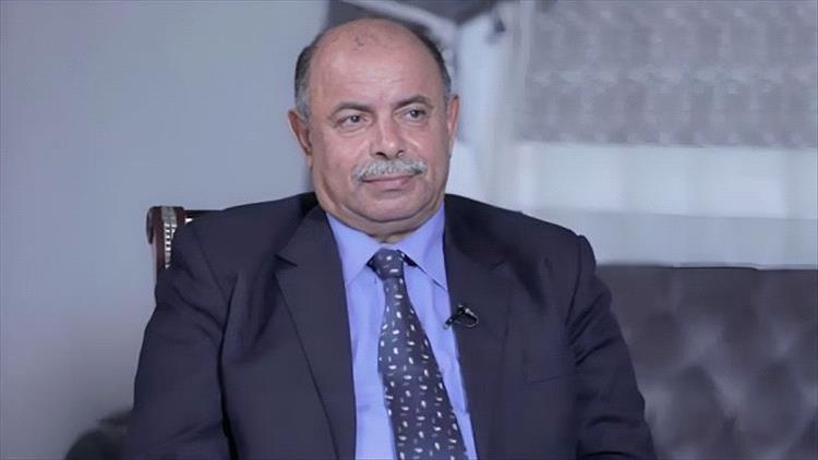 محافظ حضرموت يصدر حزمة من القرارات الإدارية الجديدة