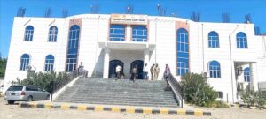 اخبار عدن – أملاك الدولة تحت حماية صارمة.. أبناء عدن وموظفو جوازات خورمكسر يتحدون في ملحمة.