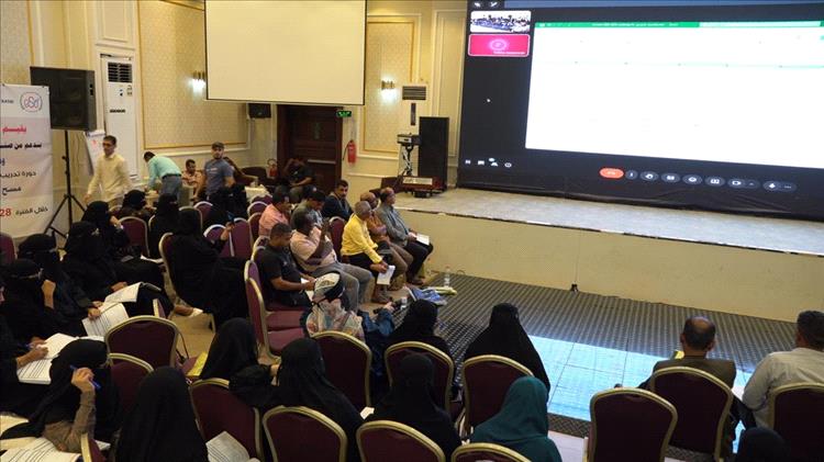 عدن.. تواصل أعمال تدريب باحثي مسح ميزانية الأسرة 2026