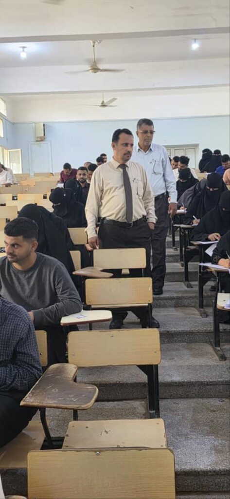 أنطلاق أمتحانات الفصل الدراسي الاول بكلية العلوم الإدارية  بجامعة عدن