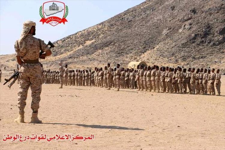 درع الوطن تتسلم معسكرات ومطار صلاح الدين غرب عدن