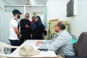 اخبار عدن – مدير صيرة يقوم بجولة لتقييم خدمات المراكز الصحية في المديرية