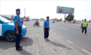 اخبار وردت الآن – إدارة مرور لحج تستمر في نشاطها اليومي في الحوطة وتبن لمراقبة المخالفات وتطبيق القانون