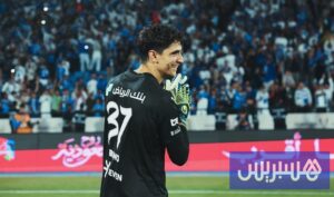 الهلال السعودي: بونو يغادر سباق التنافس