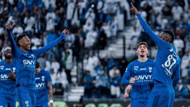 الهلال والقادسية يتغلبان على الفيحاء والاتحاد والتعاون يتعادل مع الحزم في الدوري السعودي