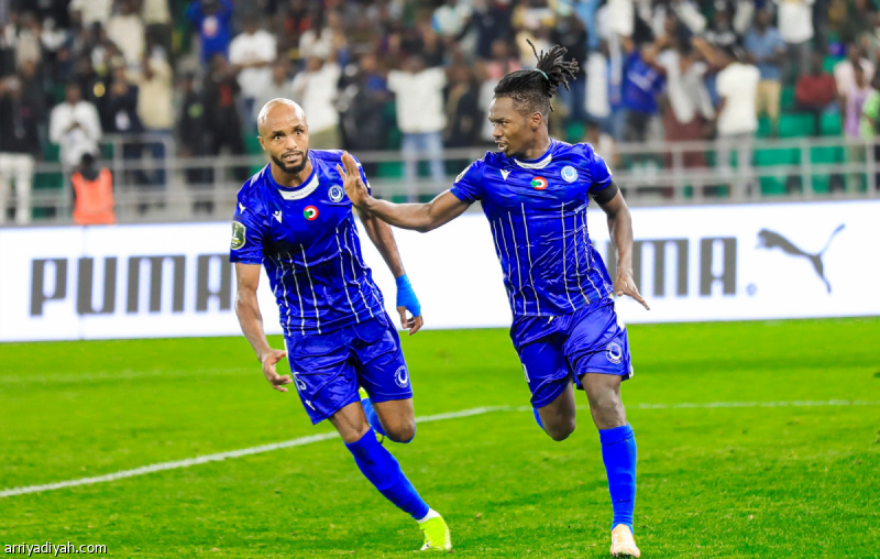 الهلال يسقط صن داونز ويقترب من ربع النهائي