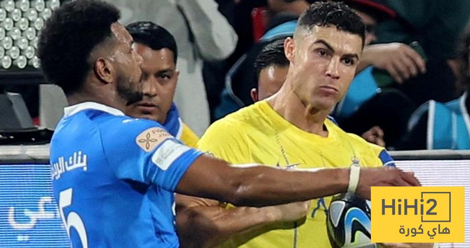 الهلال يكتسح النصر بكل المعايير !
