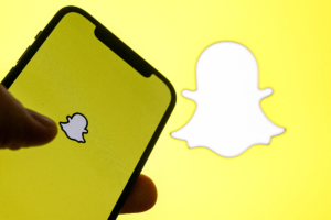 سناب توافق على تسوية في دعوى إدمان وسائل التواصل الاجتماعي