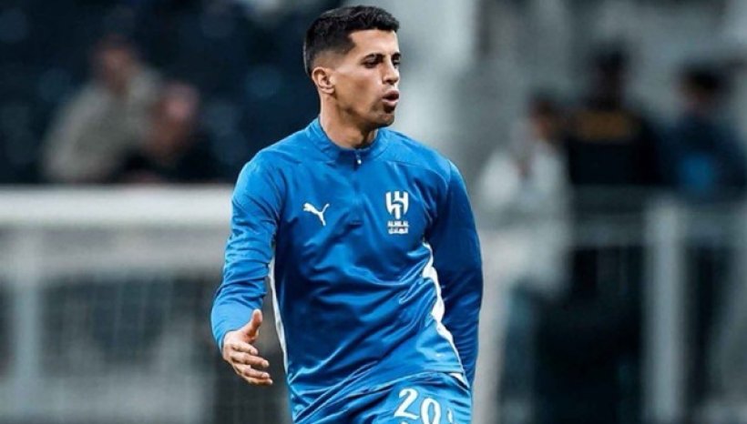 كانسيلو يربك حسابات الهلال قبل الانتقالات الشتوية
