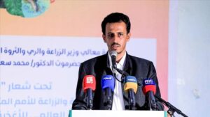 اخبار المناطق – الوكيل الجيلاني يعلن عن تطبيق حديث لمتابعة أسعار السلع الغذائية (تفاصيل)