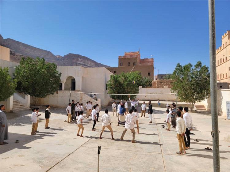 فريق رفح يتأهل لنهائي دوري كرة الطائرة بمدرسة المجد للتعليم الأساسي بمديرية رخية