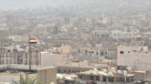 اخبار المناطق – قوات الاستقرار في المهرة تعتقل مروج مخدرات في منفذ شحن