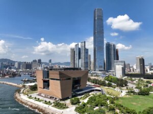 المهندس المعماري أندريه فو يأخذنا في جولة حول هونغ كونغ مسقط رأسه