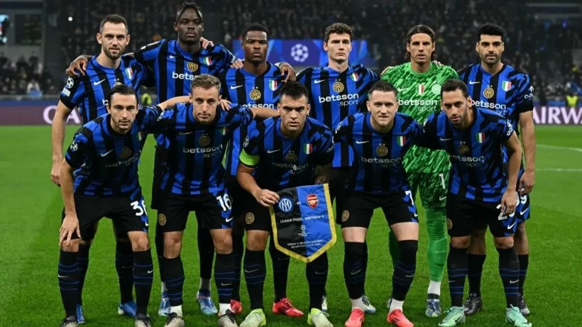 الهلال يراقب مدافع إنتر ميلان عن كثب