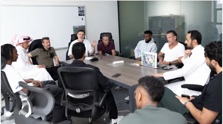 تسريبات من الغرف المغلقة تكشف عن نجوم الهلال المنضمين للمنتخب الوطني في كأس العالم ومفاجأة في مصير سالم الدوسري والبليهي