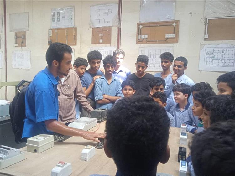 لتعزيز الوعي المهني: طلاب مدارس النورس فرع الممدارة