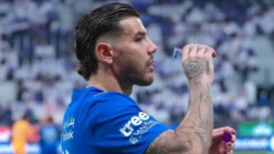 قبل مباراة الاتفاق: الهلال يعلن عن إصابة هيرنانديز