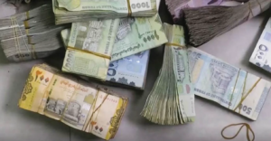 معلومات هامة عن المسؤولين عن أزمة السيولة الكبيرة في عدن.. أين ذهبت المليارات التي تم ضخها مؤخراً؟ – شاشوف