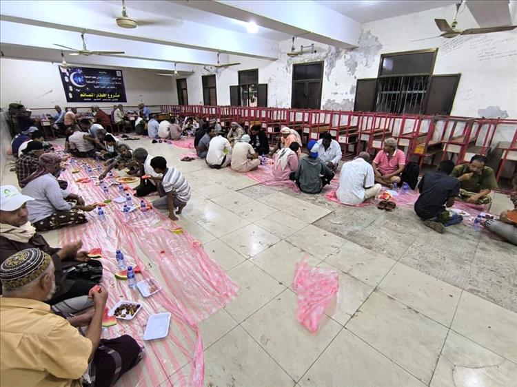 معهد الدكتور أمين ناشر العالي للعلوم الصحية يقيم إفطارًا رمضانيًا جماعيًا لكوادره وضيوفه