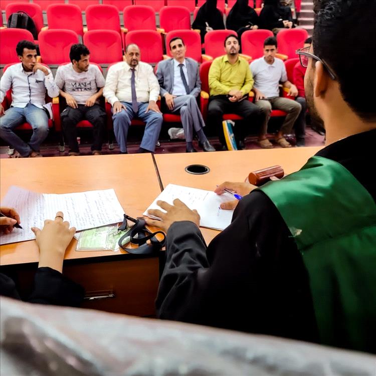 كلية الحقوق بجامعة عدن تعزز جاهزية طلبتها المهنية عبر محكمة صورية تحاكي الواقع القضائي