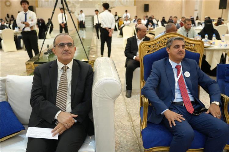وزارة الصحة تنظم اللقاء التشاوري لتعزيز تمكين الفاعلين المحليين والوطنيين في العمل الانساني بقطاعي الصحة والتغذية