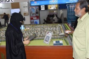 اخبار عدن – ولاء أحمد: جناح مدينة قصور عدن يشهد إقبالاً كبيراً في المعرض الثالث للإعمار في عدن
