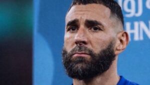 تفاصيل إصابة كريم بنزيما مع نادي الهلال السعودي تتكشف