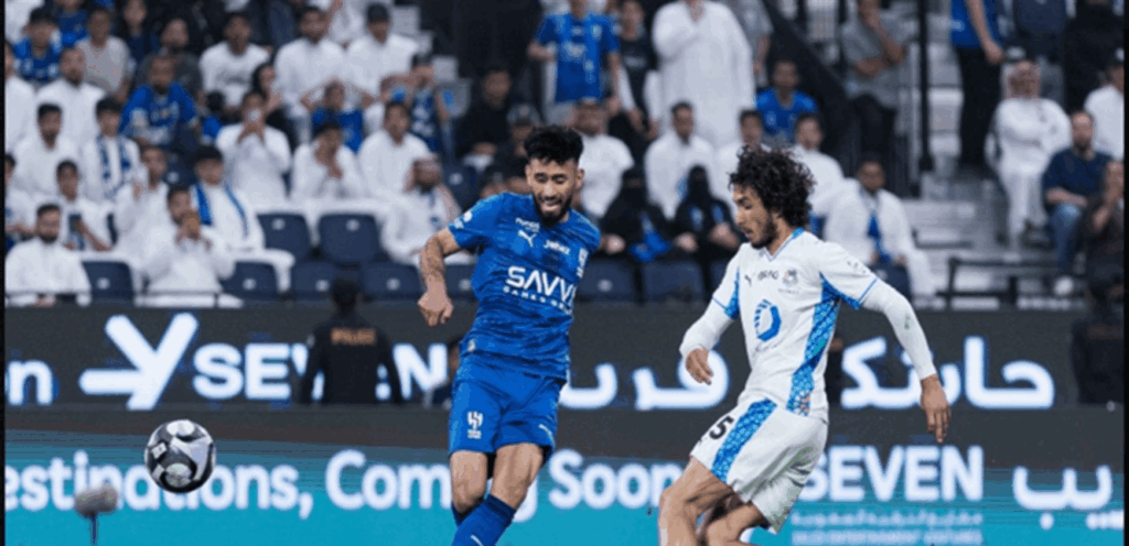 الهلال يهزم نيوم بثنائية ويشعل صراع الصدارة مع النصر قبل جولة الحسم