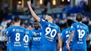 الهلال يحافظ على سيطرته التاريخية في الكرة السعودية.. إحصائيات البطولات تكشف الفجوة الكبيرة مع الخصوم.