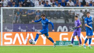 ما هي القنوات التي ستعرض مباراة الحزم والهلال في دوري روشن السعودي 2025-2026؟ وكيف يمكنك مشاهدتها عبر الإنيوزرنيوز؟ | العربية Goal.com