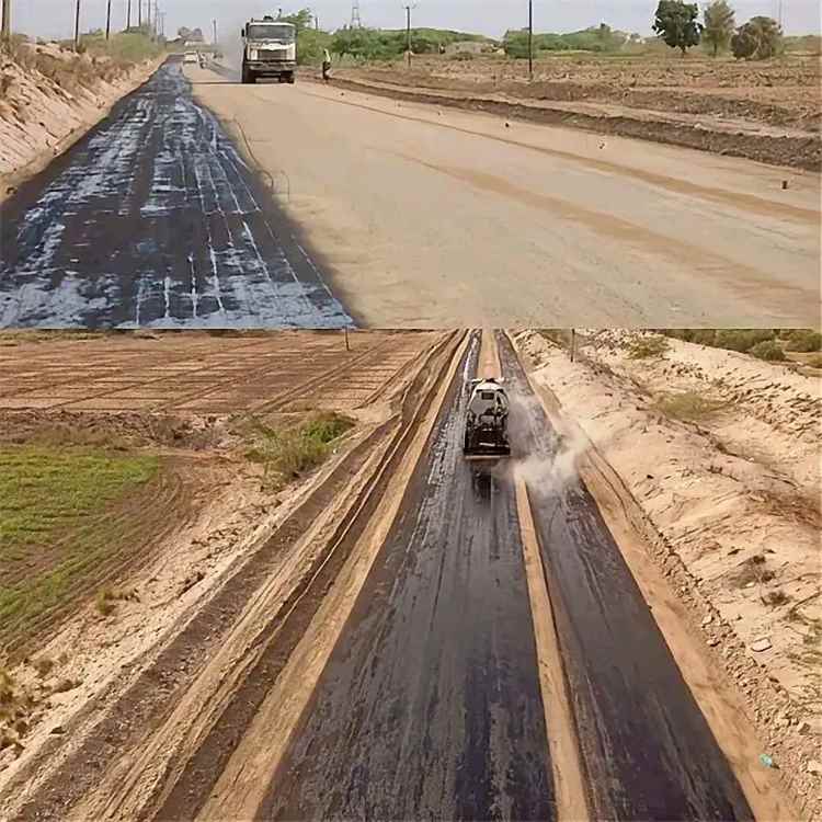 بدء أعمال رش مادة (MC) التمهيدية لمشروع طريق