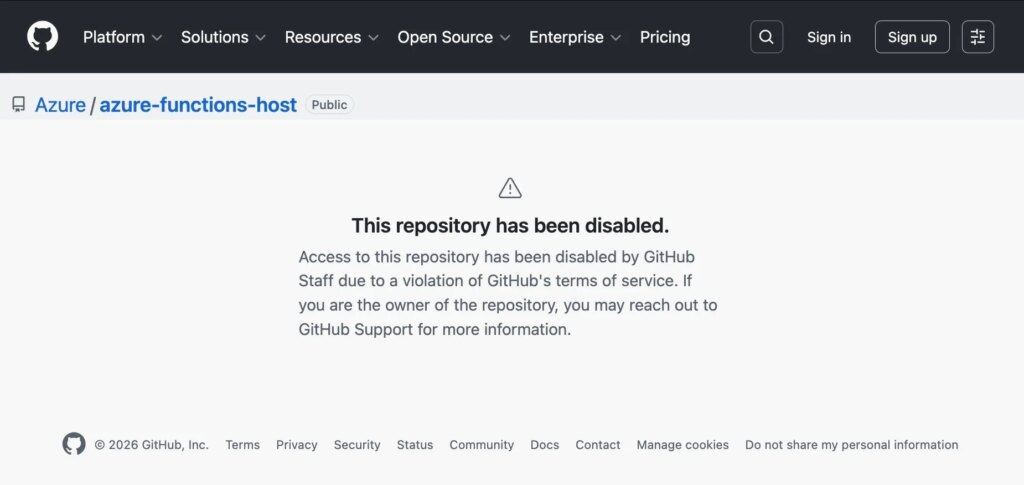 لقطة شاشة تظهر مستودع GitHub معطل: القراءة - "تم تعطيل هذا المستودع. تم تعطيل الوصول إلى هذا المستودع من قبل موظفي GitHub بسبب انتهاك شروط خدمة GitHub. إذا كنت مالك المستودع، يمكنك التواصل مع دعم GitHub للحصول على مزيد من المعلومات."