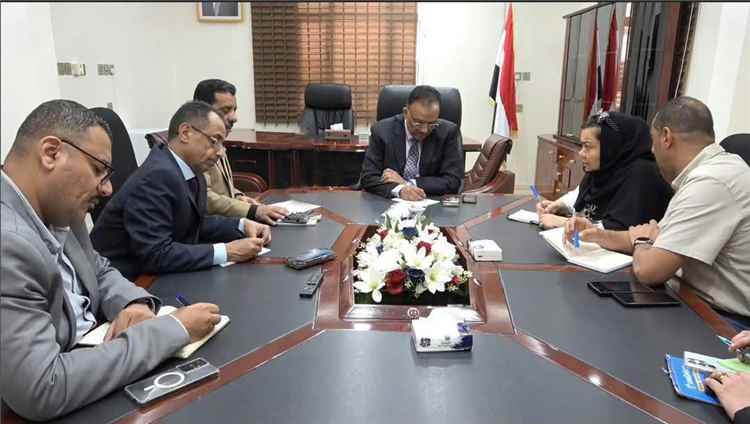 اخبار عدن – الجمارك ومكتب الأمم المتحدة لخدمات المشاريع (UNOPS) يبحثان الترتيبات النهائية