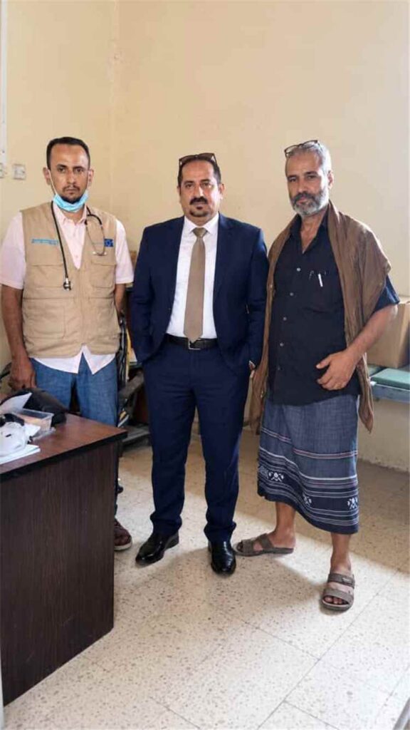 الحريري والمنتصر .. يتفقدان عمل العيادة الطبية الخيرية بمدينة الاستقلال بمديرية البريقة