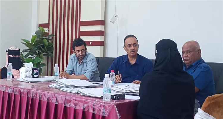 الصحة تؤكد حرصها على الاختيار الأمثل للمتعاقدين الجدد في مستشفى الصداقة بعدن