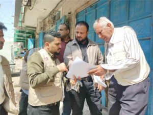 اخبار عدن – اليزيدي يقود حملة رقابية على الأسواق والمخابز في المنصورة وضبط 4 مخالفات تجاري