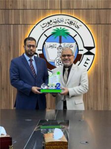 اخبار وردت الآن – صلة للتنمية تُكرِّم قيادة جامعة حضرموت بمناسبة حصولها على المركز الثاني