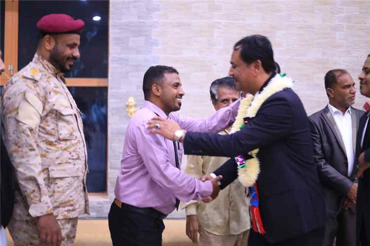 اخبار وردت الآن – عودة فادي باعوم إلى حضرموت تتصدر المشهد باستقبال جماهيري وقبلي حاشد